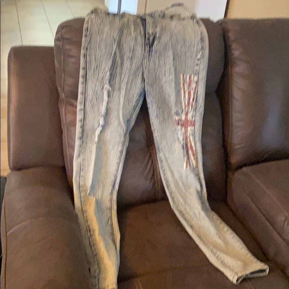 Jeans